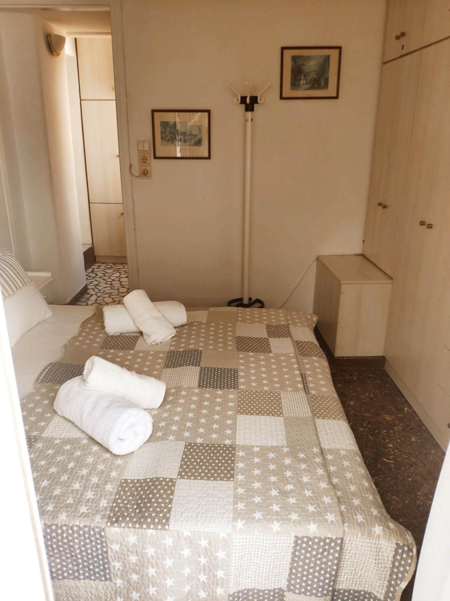Sunny New Classic House Apartment